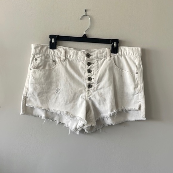 Free people high-rise shorts - Picture 2 of 2